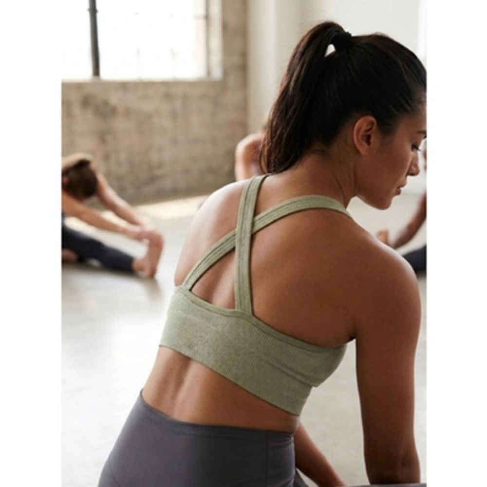 Athleta Ribbed Seamless Crisscross Back Yoga‎ Activewear Sports Bra Green XS
